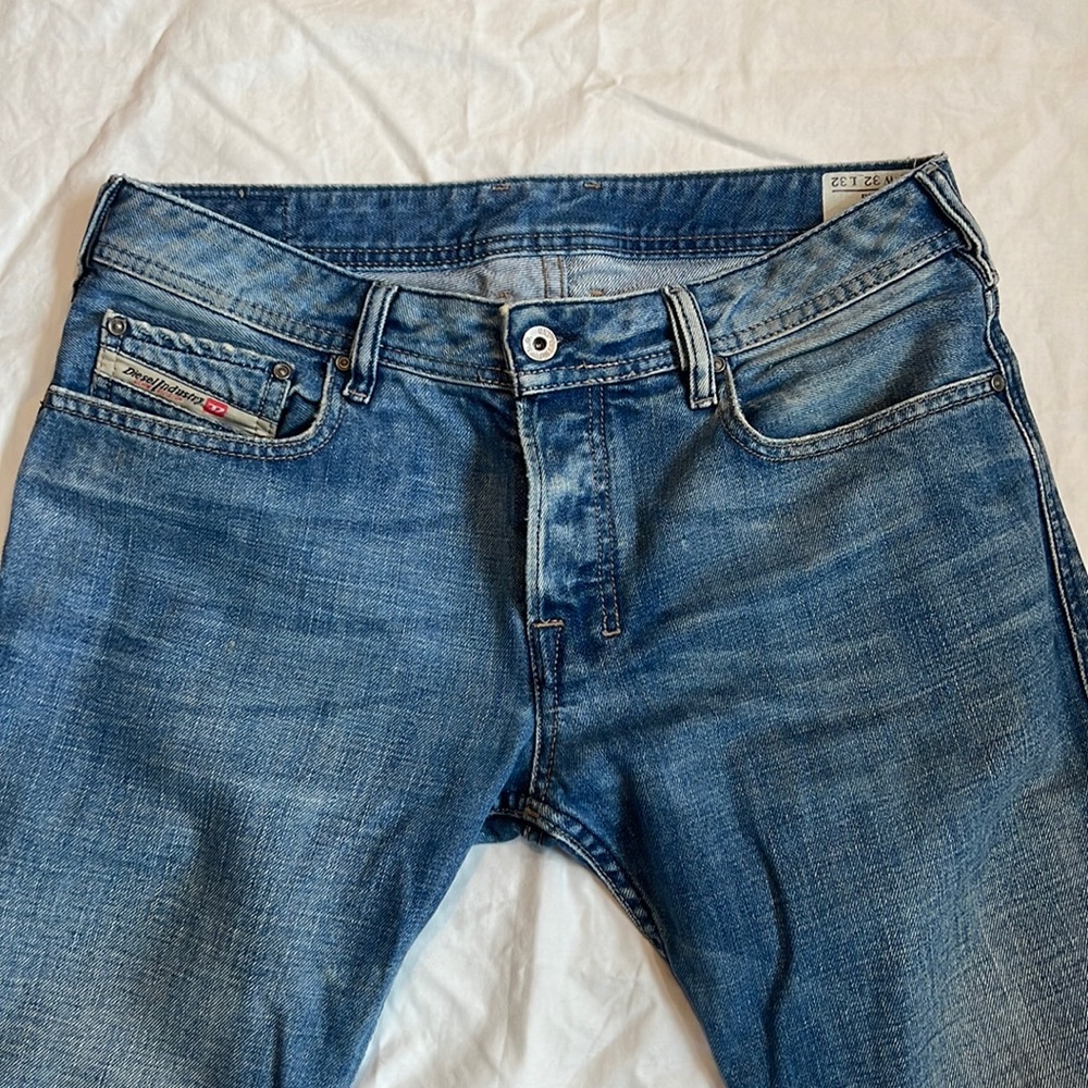 Men’s Diesel Jeans size 32x32.  Straight Cut